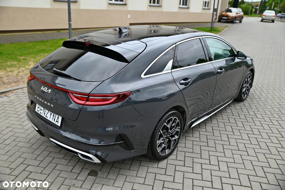 Kia ProCeed 1.5 T-GDI DCT7 OPF GT LINE - 13