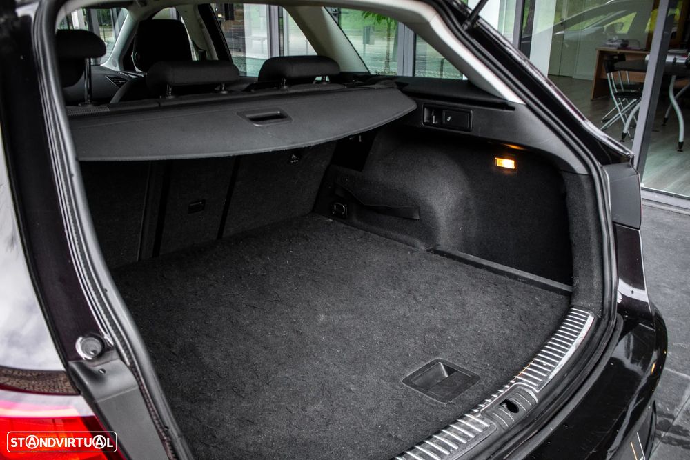 SEAT Leon ST 1.6 TDI Reference S/S - 28