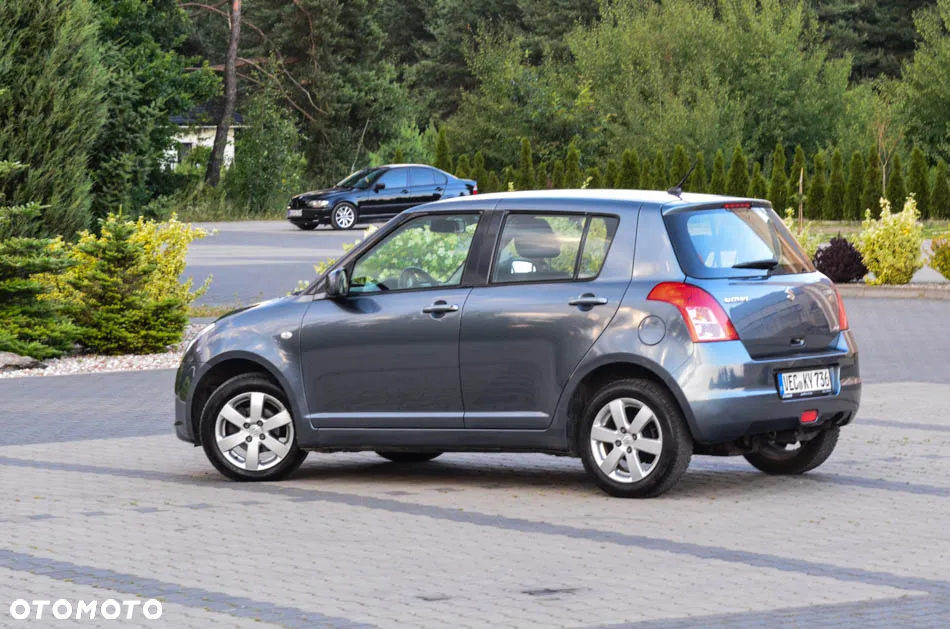 Suzuki Swift 1.3 4x4 Comfort - 21