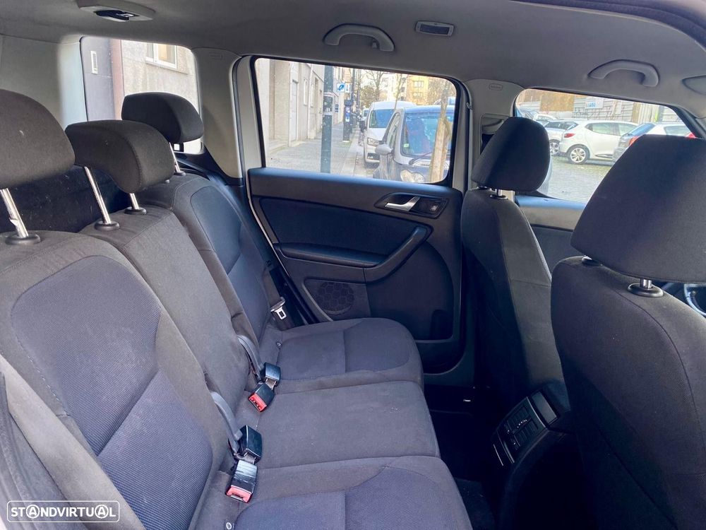 Skoda Yeti 2.0 TDI Active 4x4 - 26