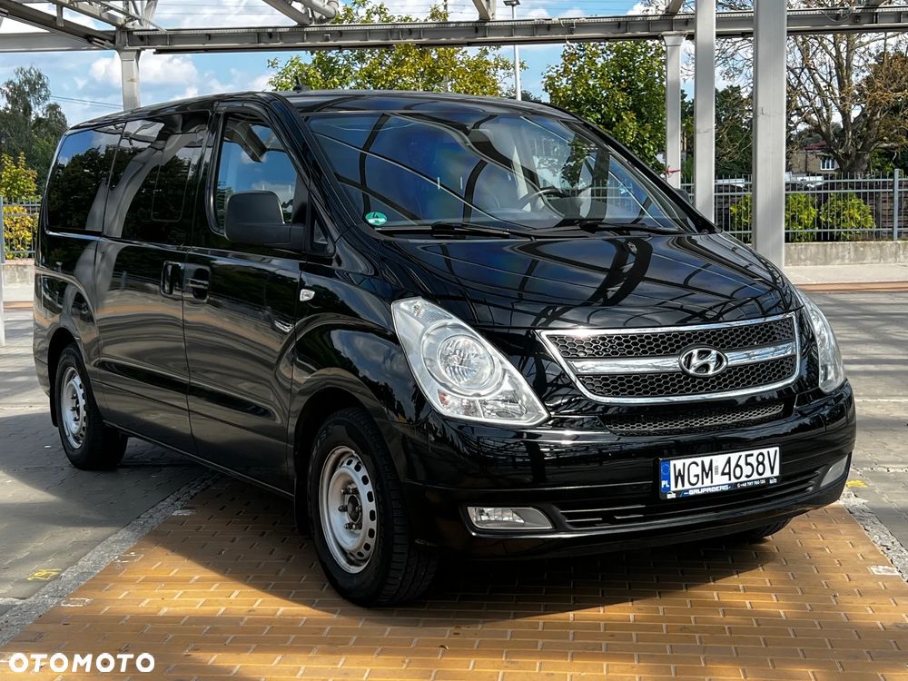 Hyundai H-1 Starex - 4