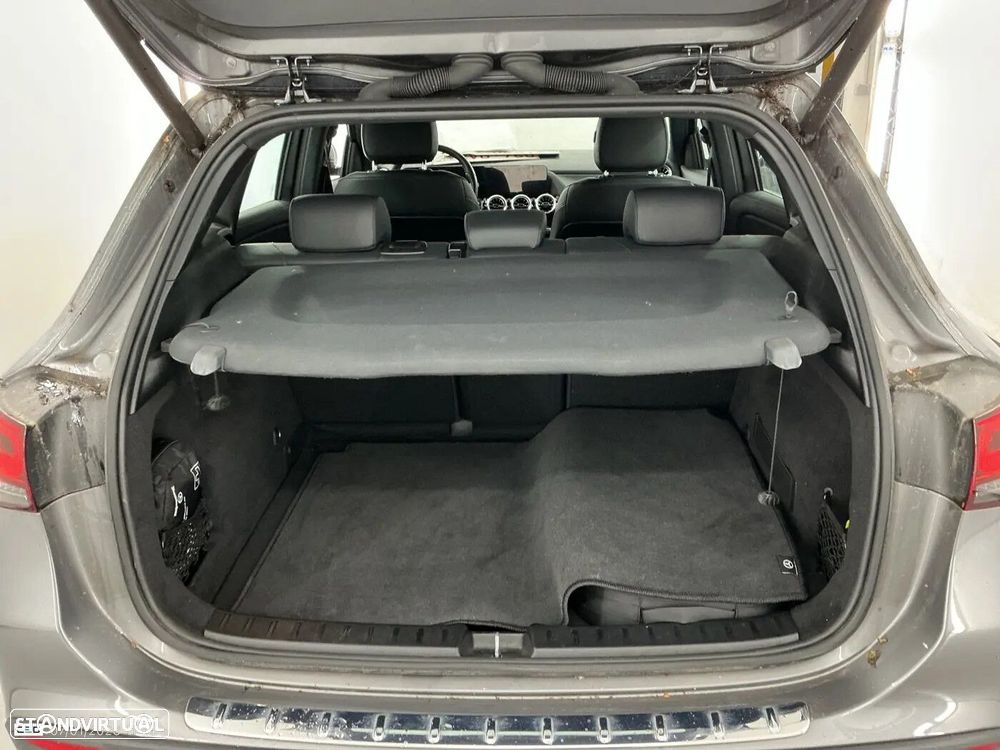 Mercedes-Benz GLA 250 e 8G-DCT Progressive - 7