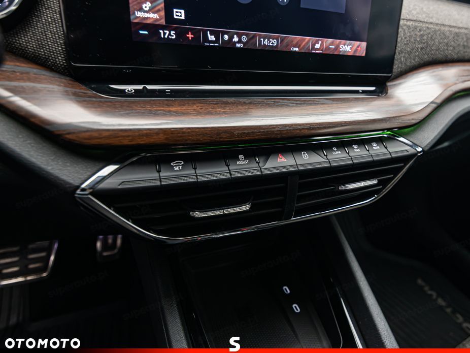 Skoda Octavia 2.0 TDI 4x4 Scout DSG - 19