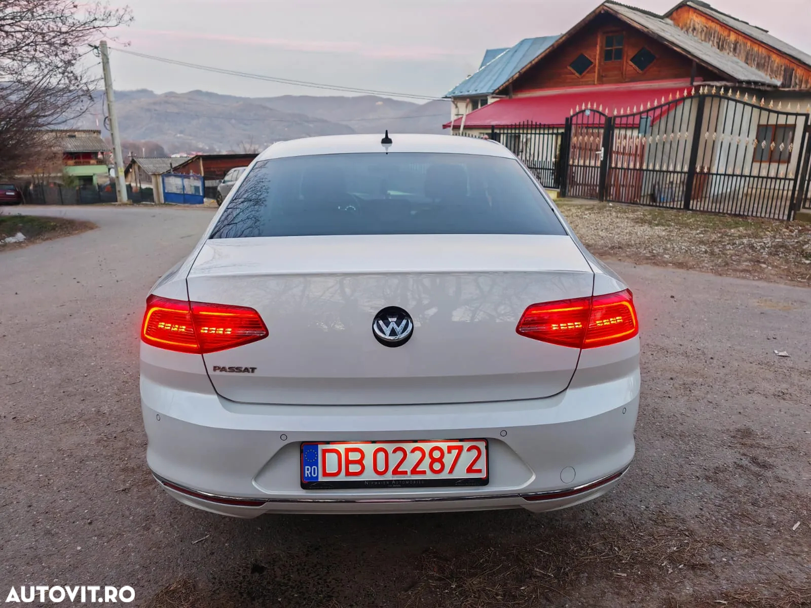Volkswagen Passat 2.0 TDI (BlueMotion Technology) Comfortline - 7