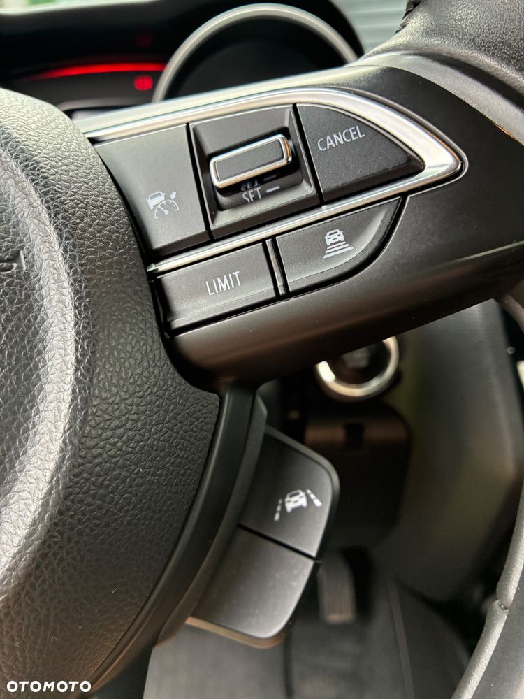 Suzuki Swift 1.2 Dualjet SHVS Premium - 17