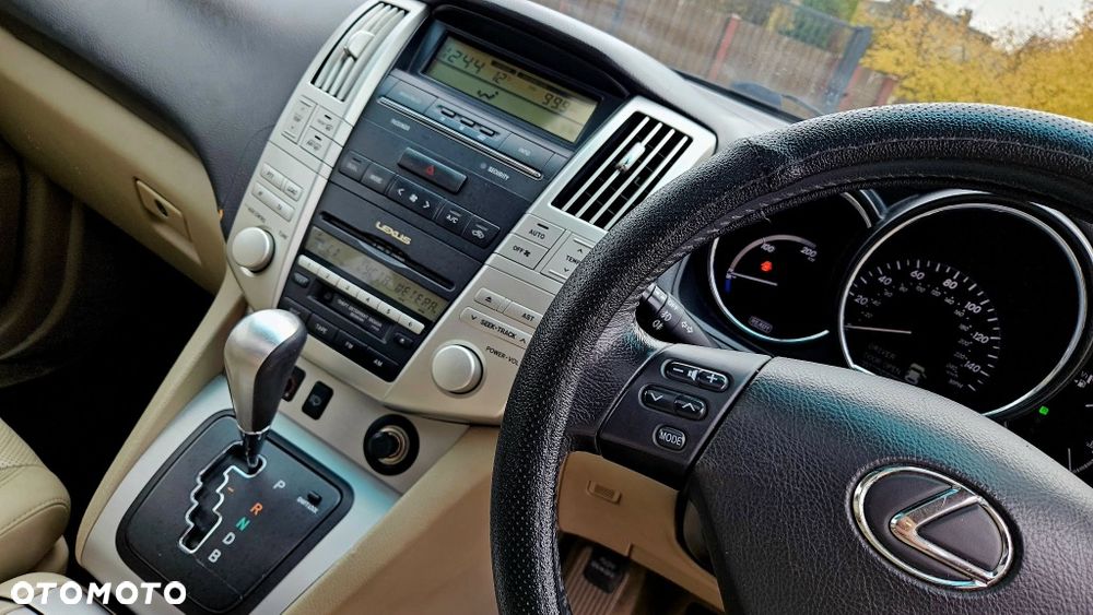 Lexus RX - 6