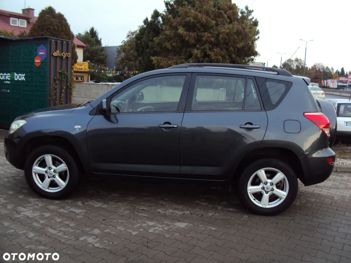 Toyota RAV4 2.2 D-4D 4x4 Sol - 13