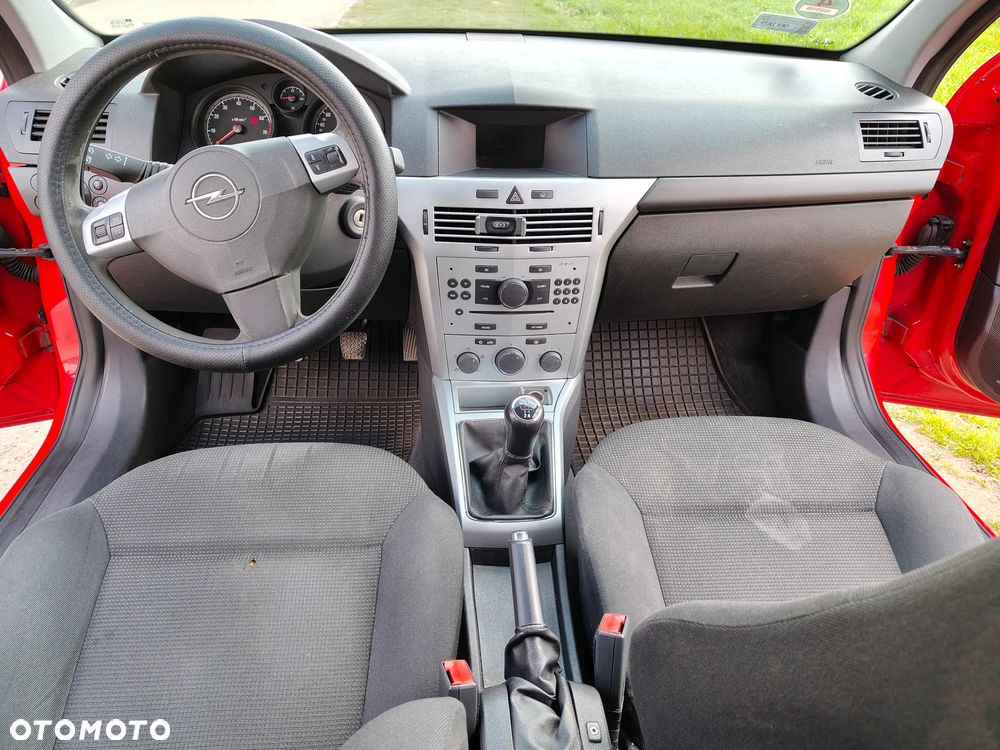 Opel Astra 1.4 - 9