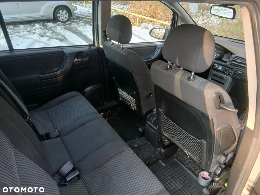 Opel Zafira 2.2 Elegance - 3