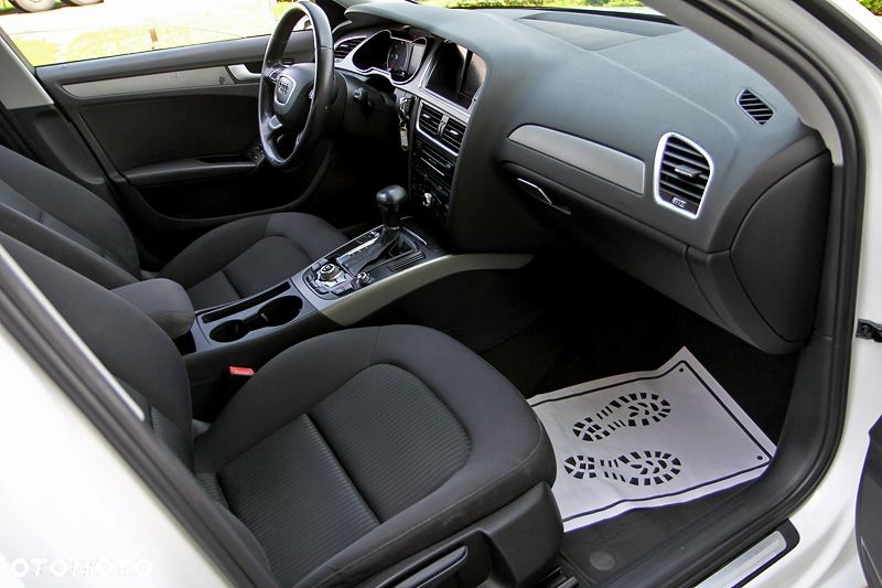 Audi A4 Avant - 8
