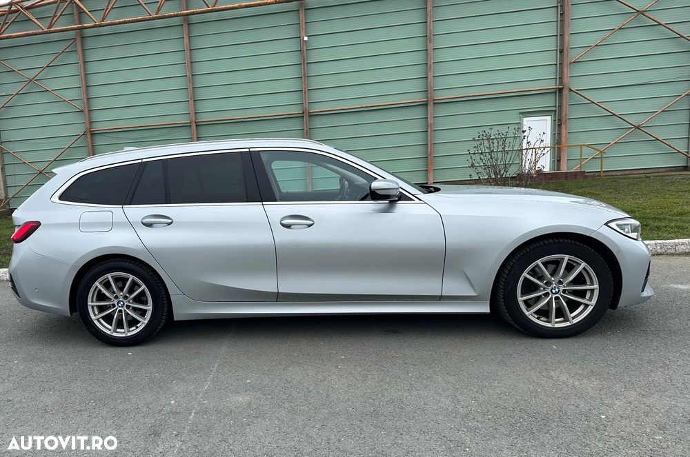 BMW Seria 3 320d xDrive AT MHEV - 9