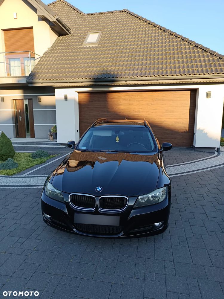 BMW Seria 3 318d - 12
