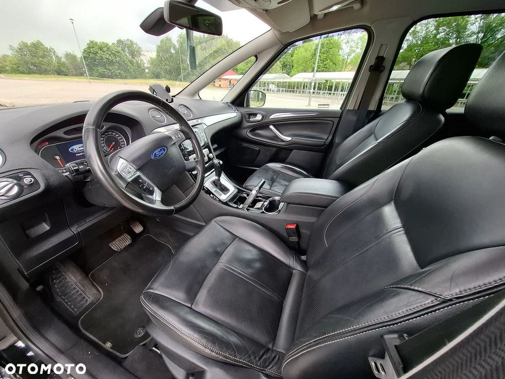 Ford S-Max 2.0 TDCi DPF Business Edition - 32
