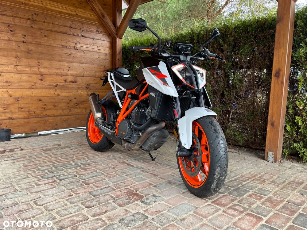 KTM Super Duke - 4