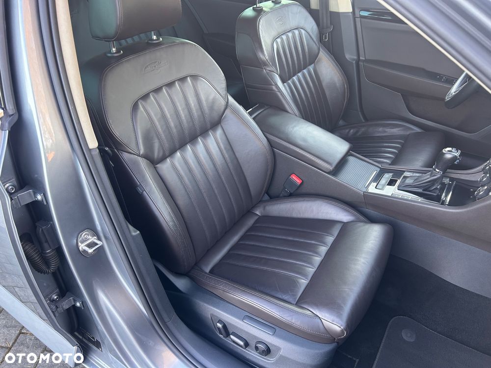 Skoda Superb 2.0 TDI L&K DSG - 17