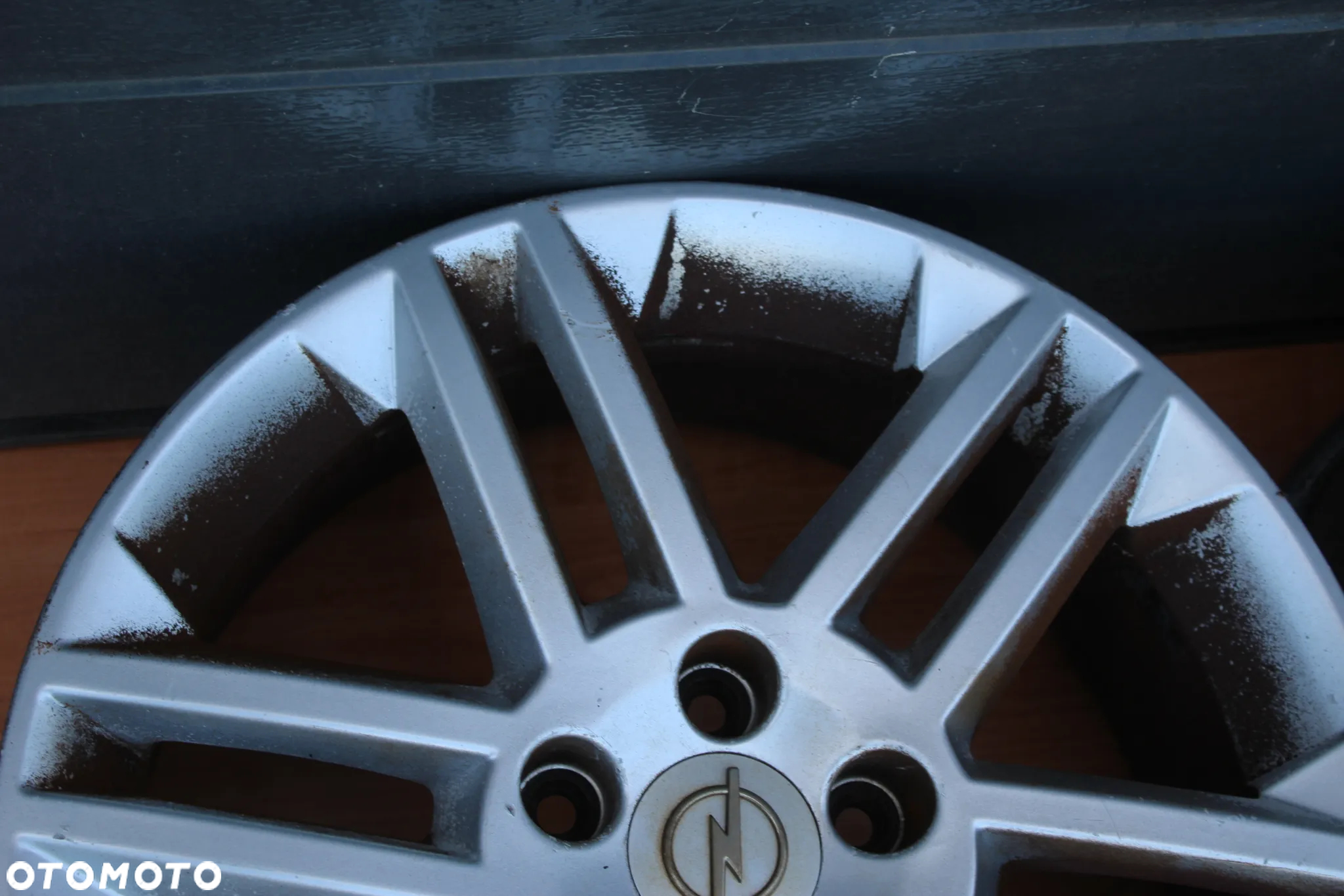 KOŁA FELGI ALUMINIOWE OPEL VECTRA ASTRA ZAFIRA SIGNUM MERIVA 17 cali 5x110 ET41 - 9