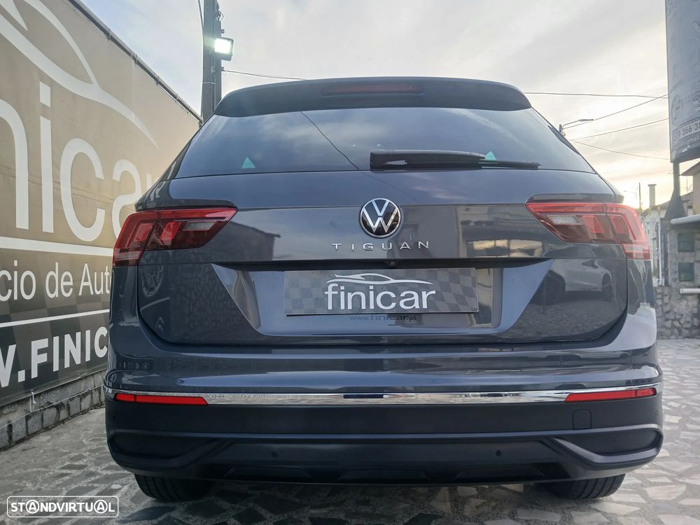 VW Tiguan 2.0 TDI Confortline DSG - 8