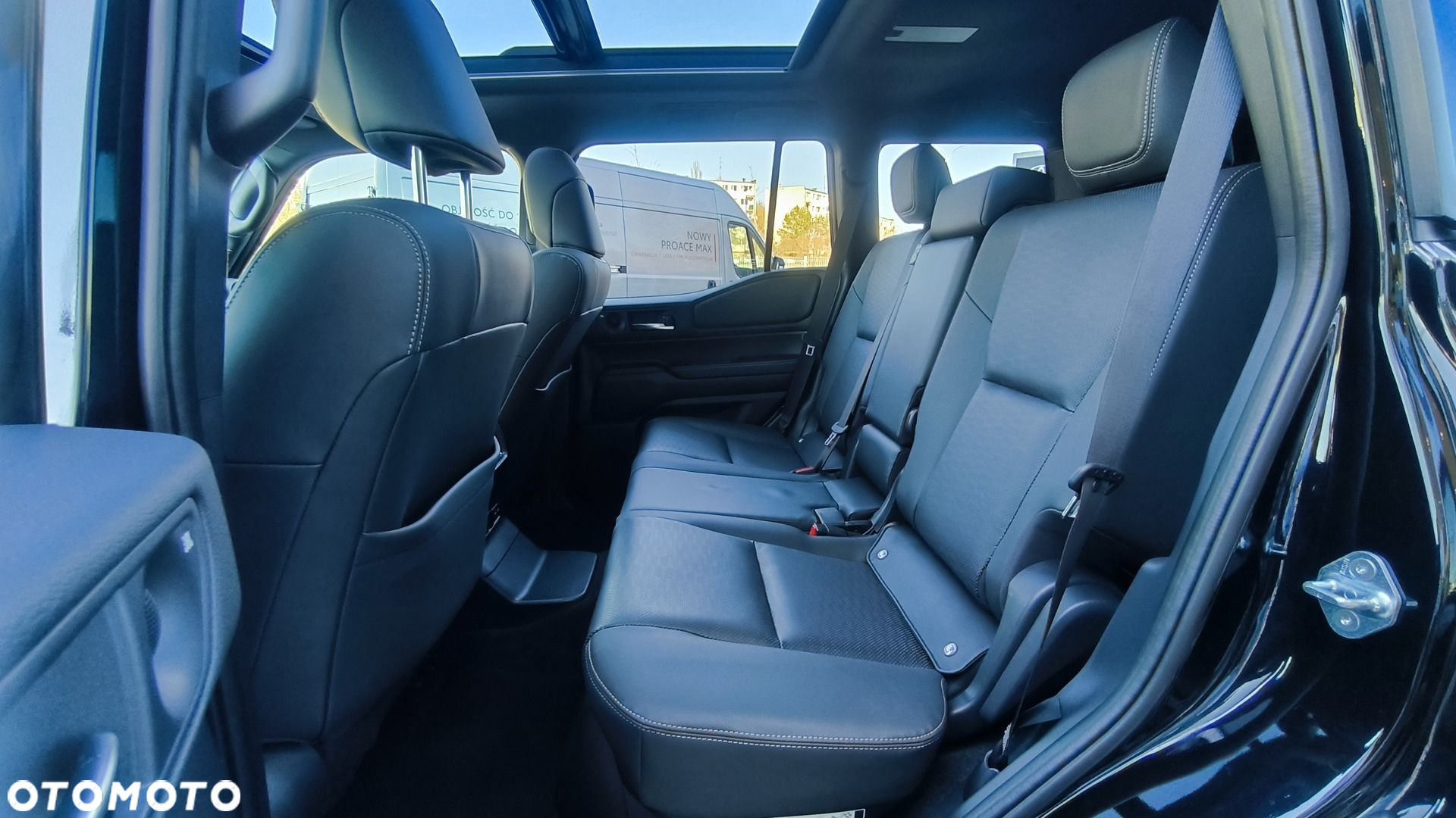 Toyota Land Cruiser - 23