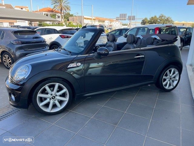MINI Cabrio Cooper D - 2