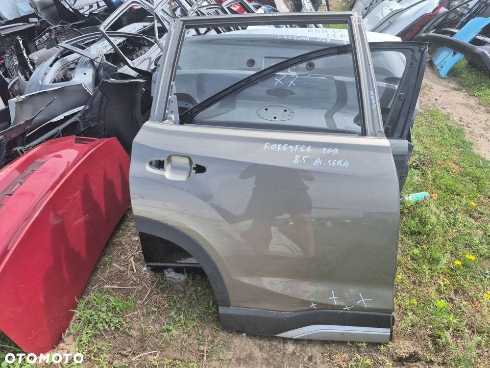 Drzwi Subaru Forester Po 2019r. Tył Prawy - 1