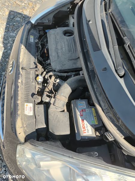 Kia Venga - 24