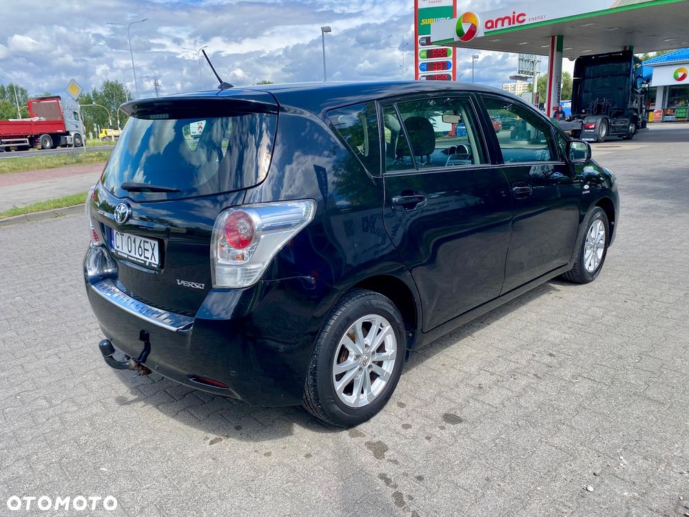Toyota Verso 1.8 Edition - 10