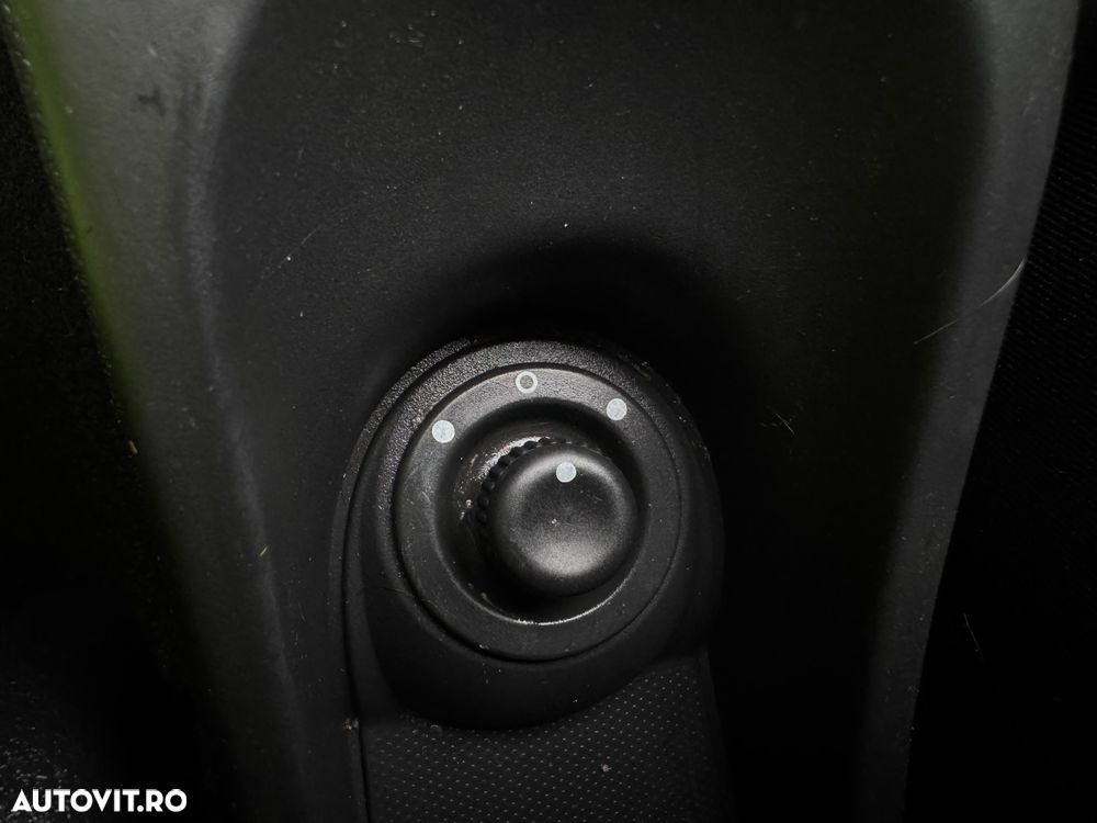 Dacia Duster dCi 110 FAP 4x2 Laureate - 19