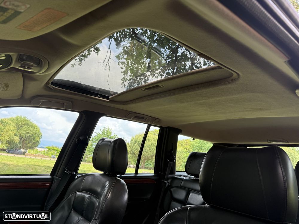 Jeep Grand Cherokee - 14