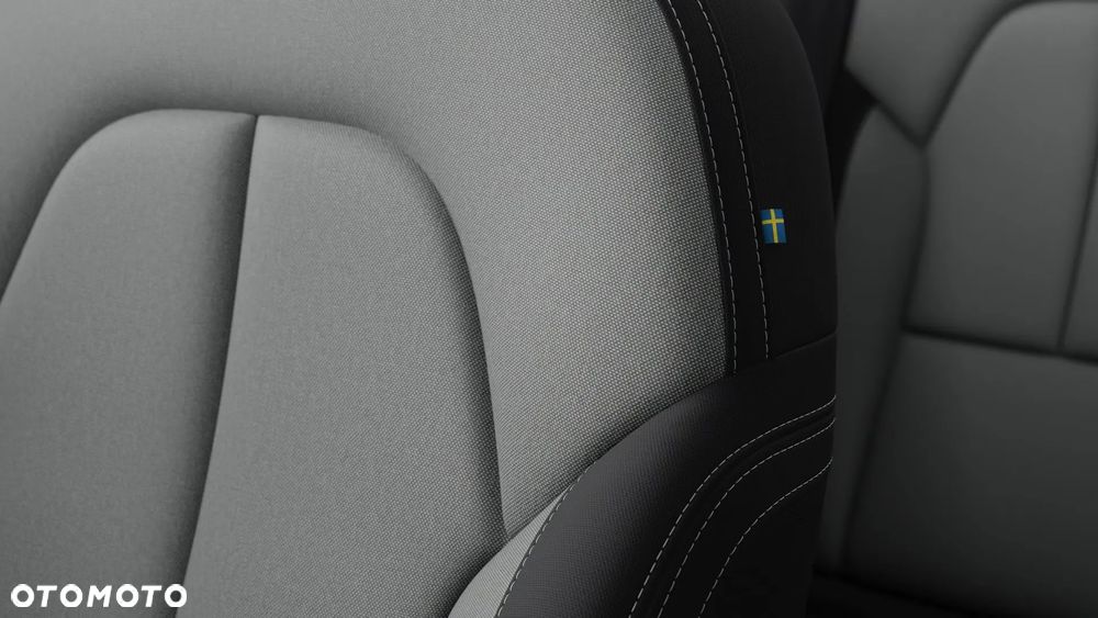 Volvo XC 40 B3 Plus Dark - 7