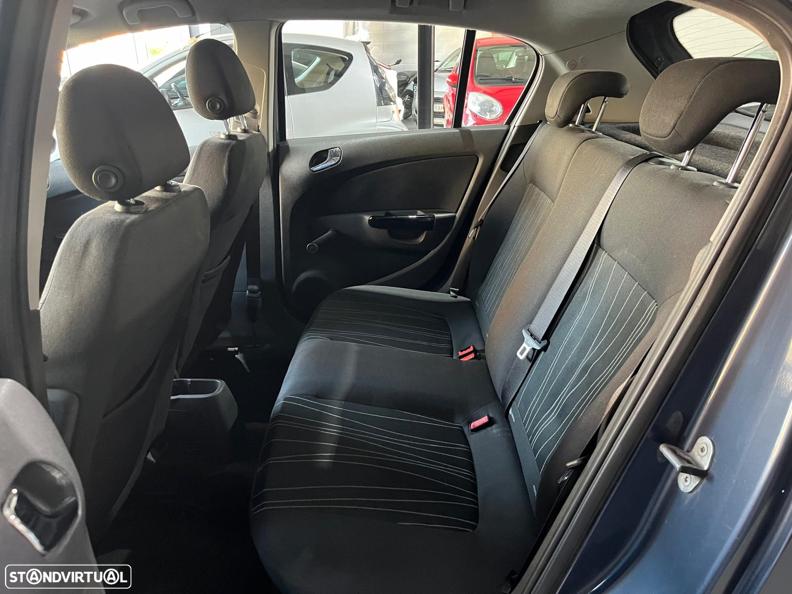 Opel Corsa 1.3 CDTi Enjoy - 12