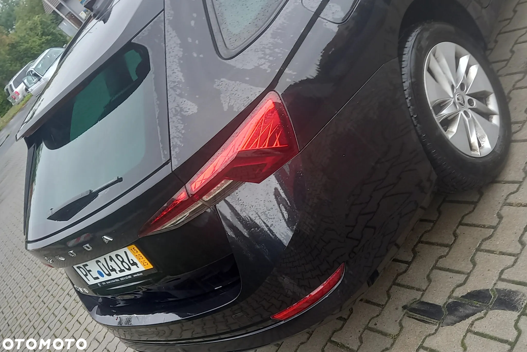 Skoda Octavia 2.0 TDI Ambition - 14