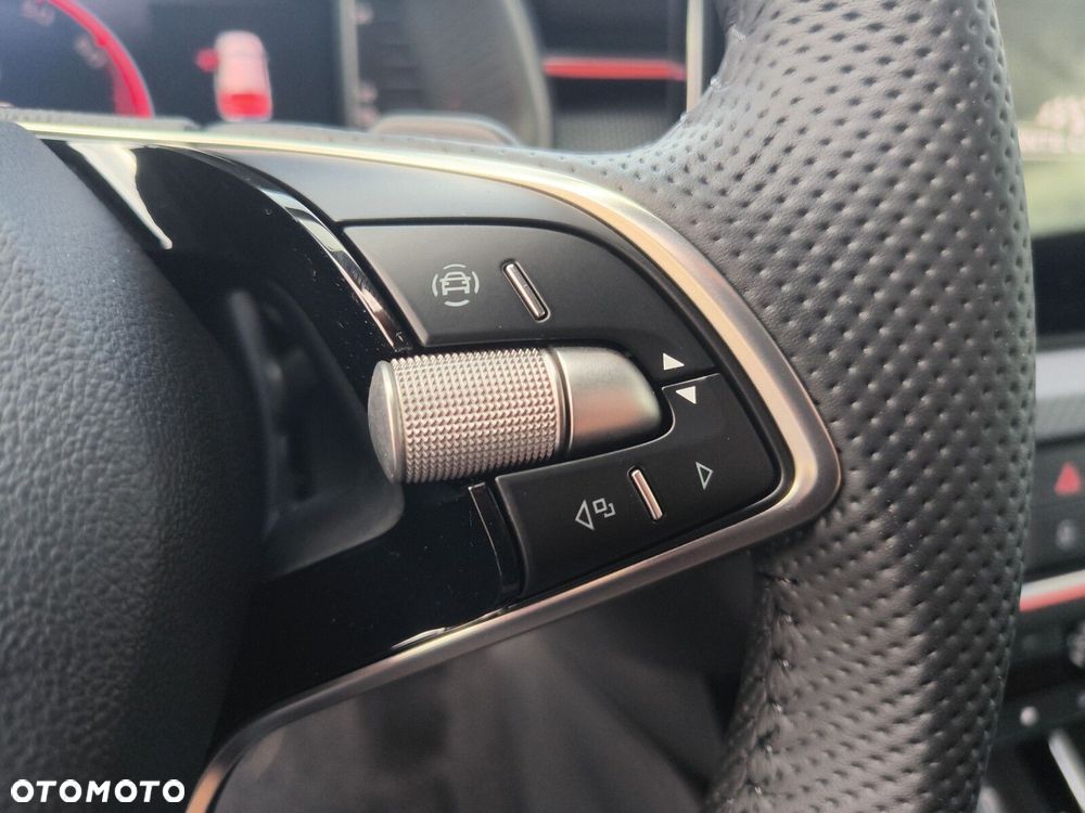 Skoda Kamiq 1.0 TSI Monte Carlo DSG - 25