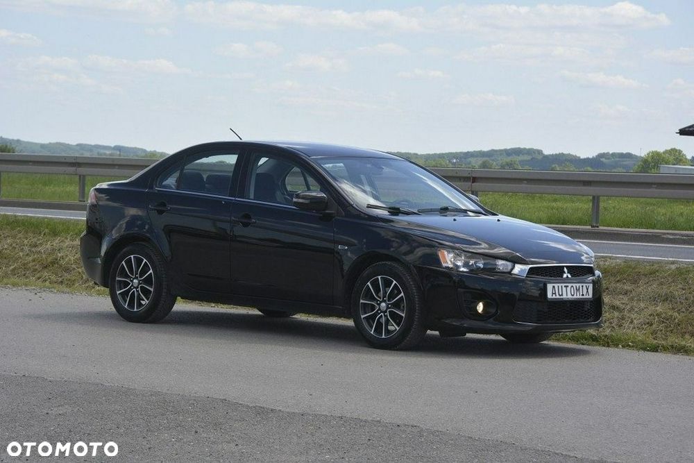 Mitsubishi Lancer 1.6 - 12