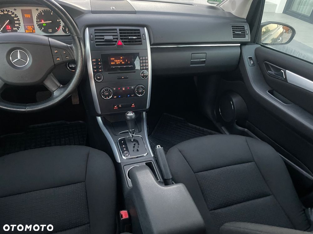 Mercedes-Benz Klasa B 200 CDI DPF Autotronic Special Edition - 13
