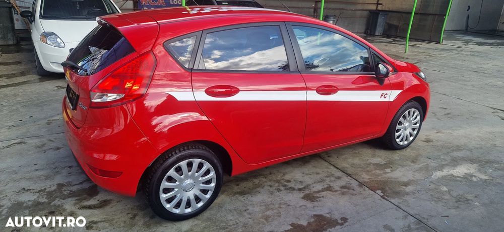 Ford Fiesta - 4