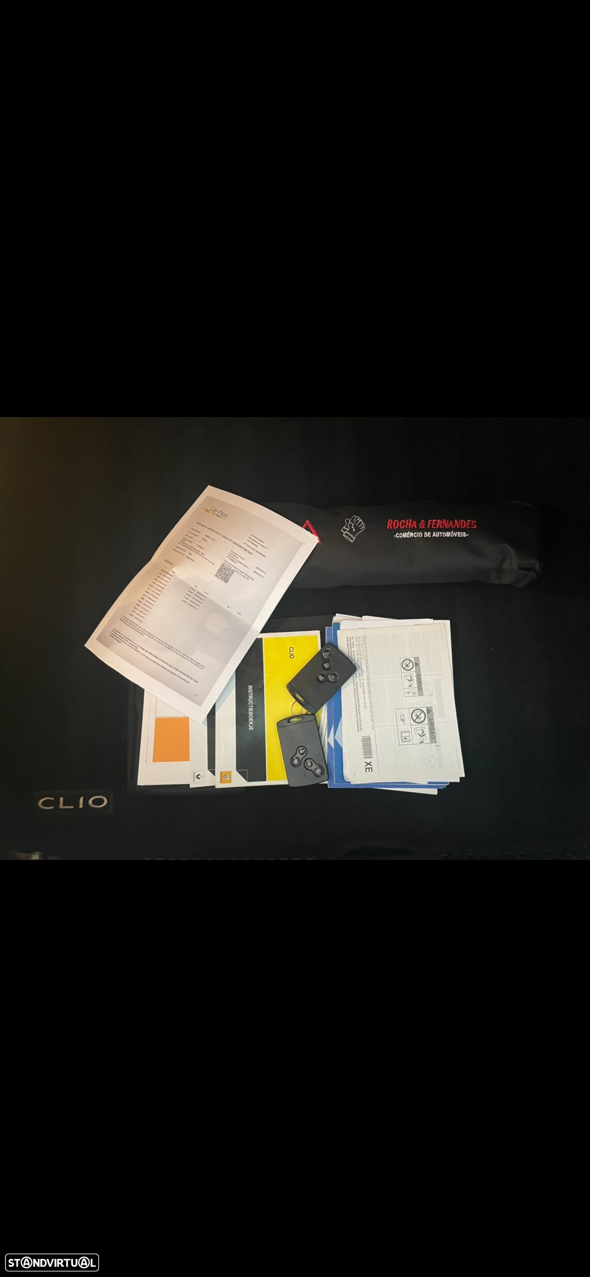 Renault Clio 1.2 16V Confort - 16