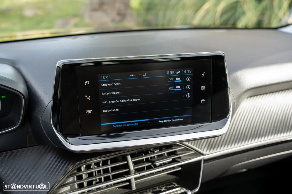 Peugeot 208 1.2 PureTech Active - 10