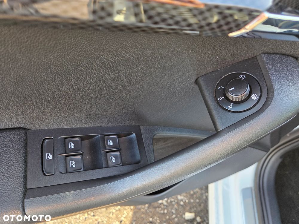 Skoda Octavia 2.0 TDI 4x4 DSG RS - 17