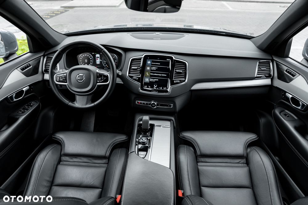 Volvo XC 90 B5 D AWD Ultimate Bright - 27