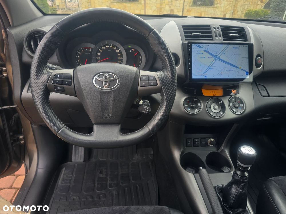 Toyota RAV4 2.0 VVT-i Premium - 18