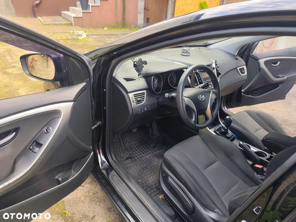 Hyundai i30 1.4 Classic - 8