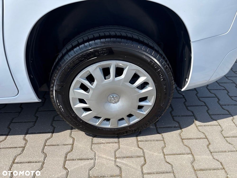 Opel Combo - 12