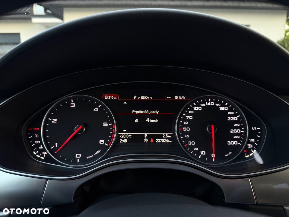 Audi A6 Avant 3.0 TDI Quattro S tronic - 23