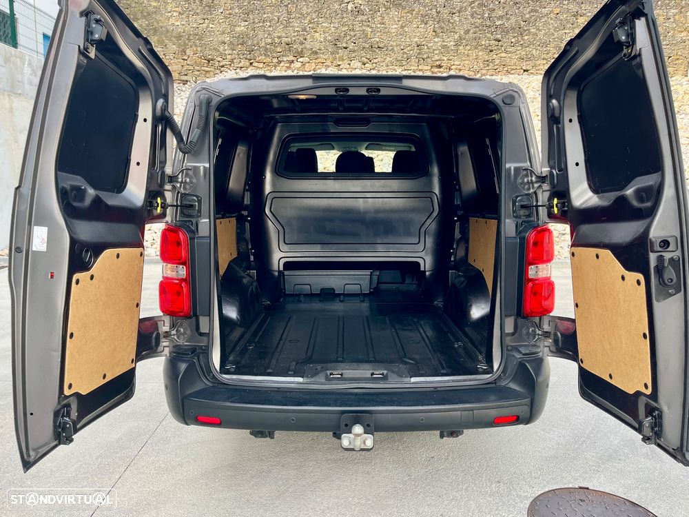 Opel Vivaro 2.0 CDTI 6 lugares Versão Longa - 19