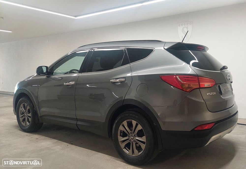 Hyundai Santa Fe 2.2 CRDi Executive 7L - 5