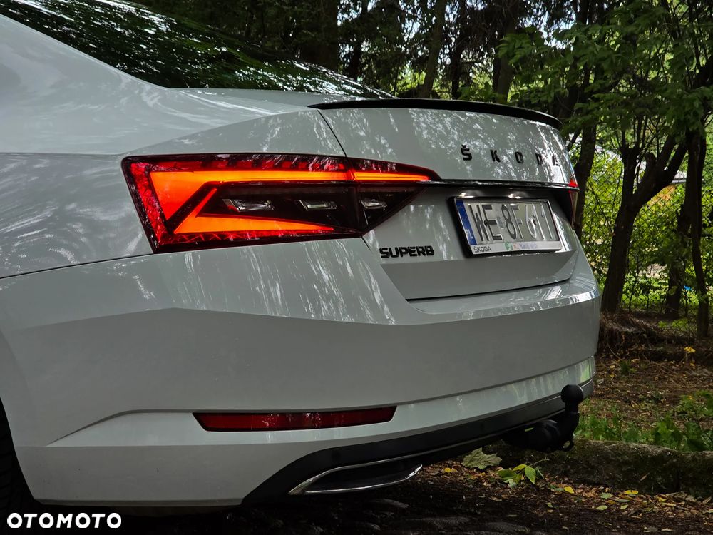 Skoda Superb 2.0 TDI SCR Sportline DSG - 7