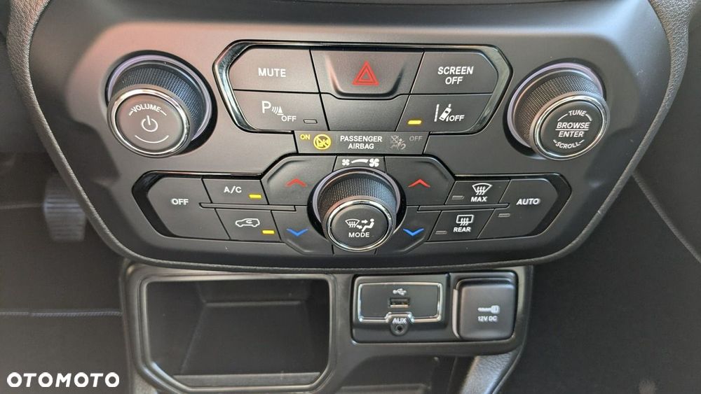 Jeep Renegade 1.0 T-GDI Longitude - 28
