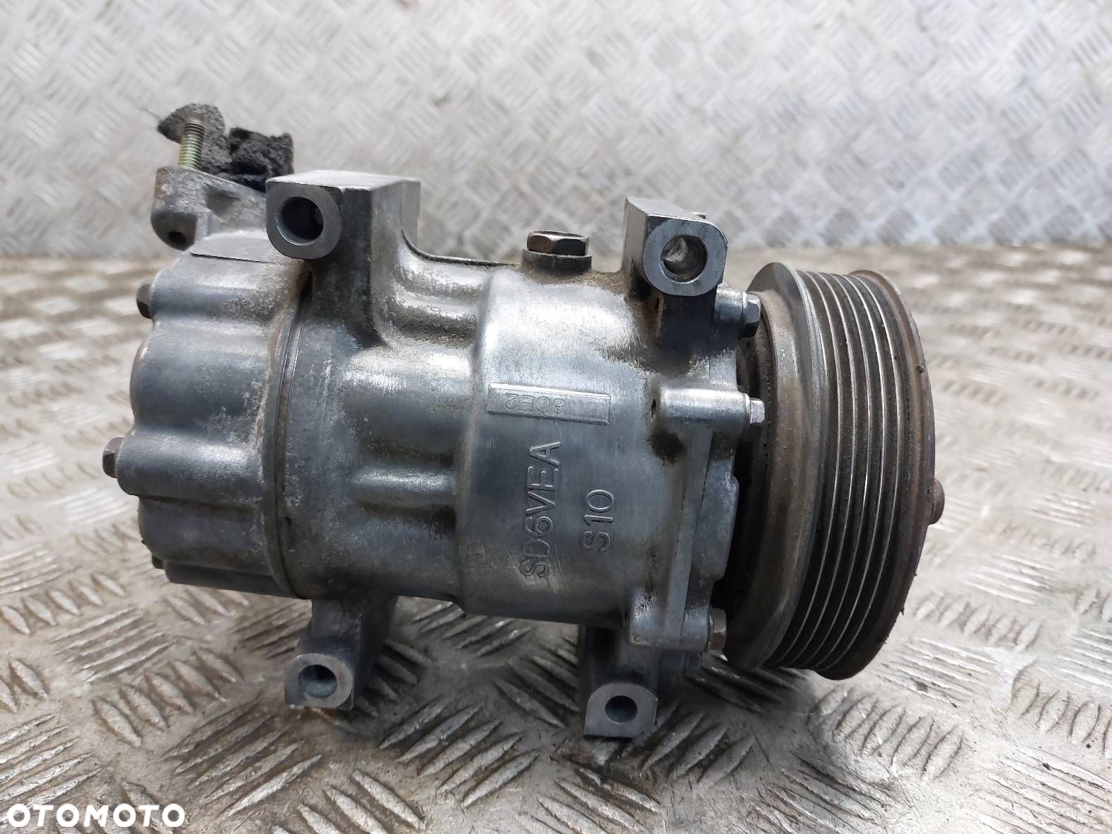 SPRĘŻARKA KOMPRESOR KLIMATYZACJI CITROEN C3 I 1.1 8V - 4