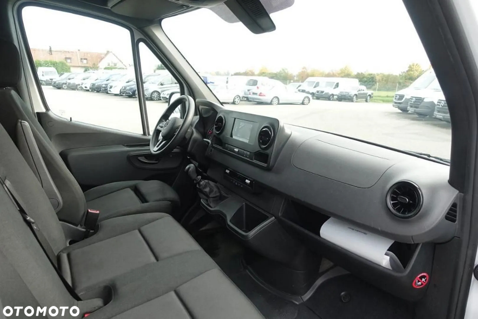 Mercedes-Benz Sprinter - 7