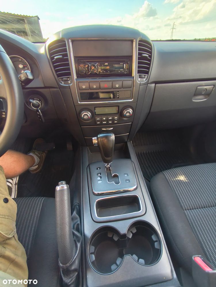 Kia Sorento - 12